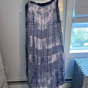 Vicini Blue and White Pleated Maxi Skirt Resort Wear